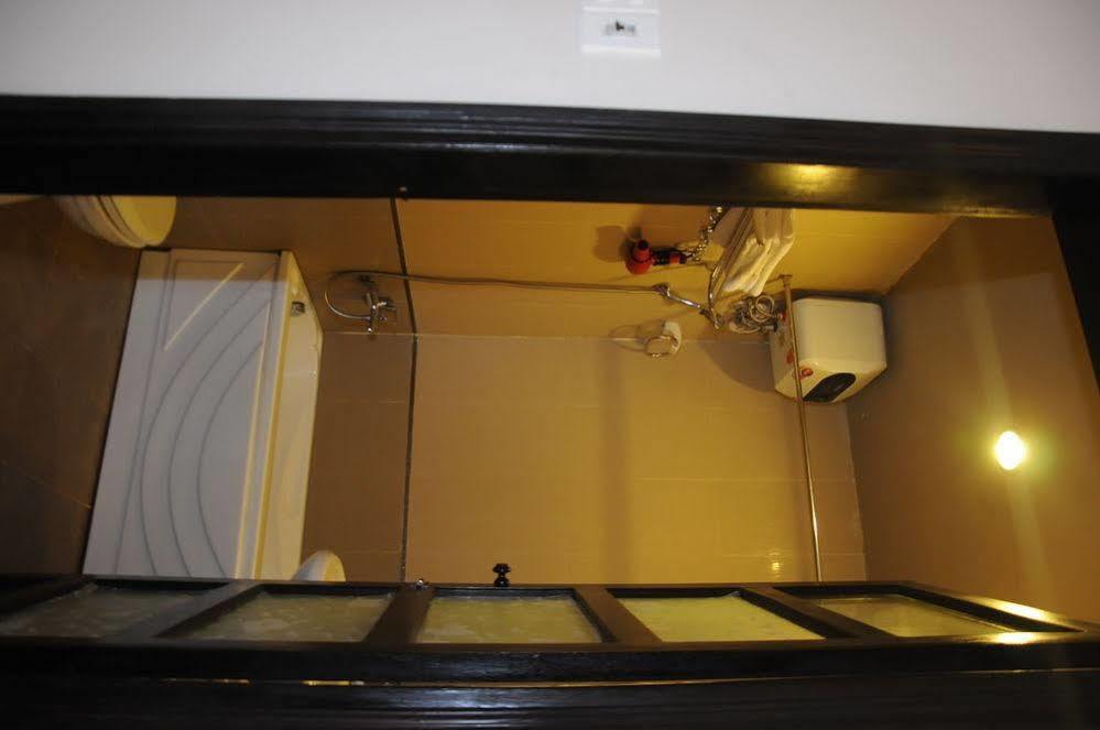 Hue Nino Hotel Luaran gambar